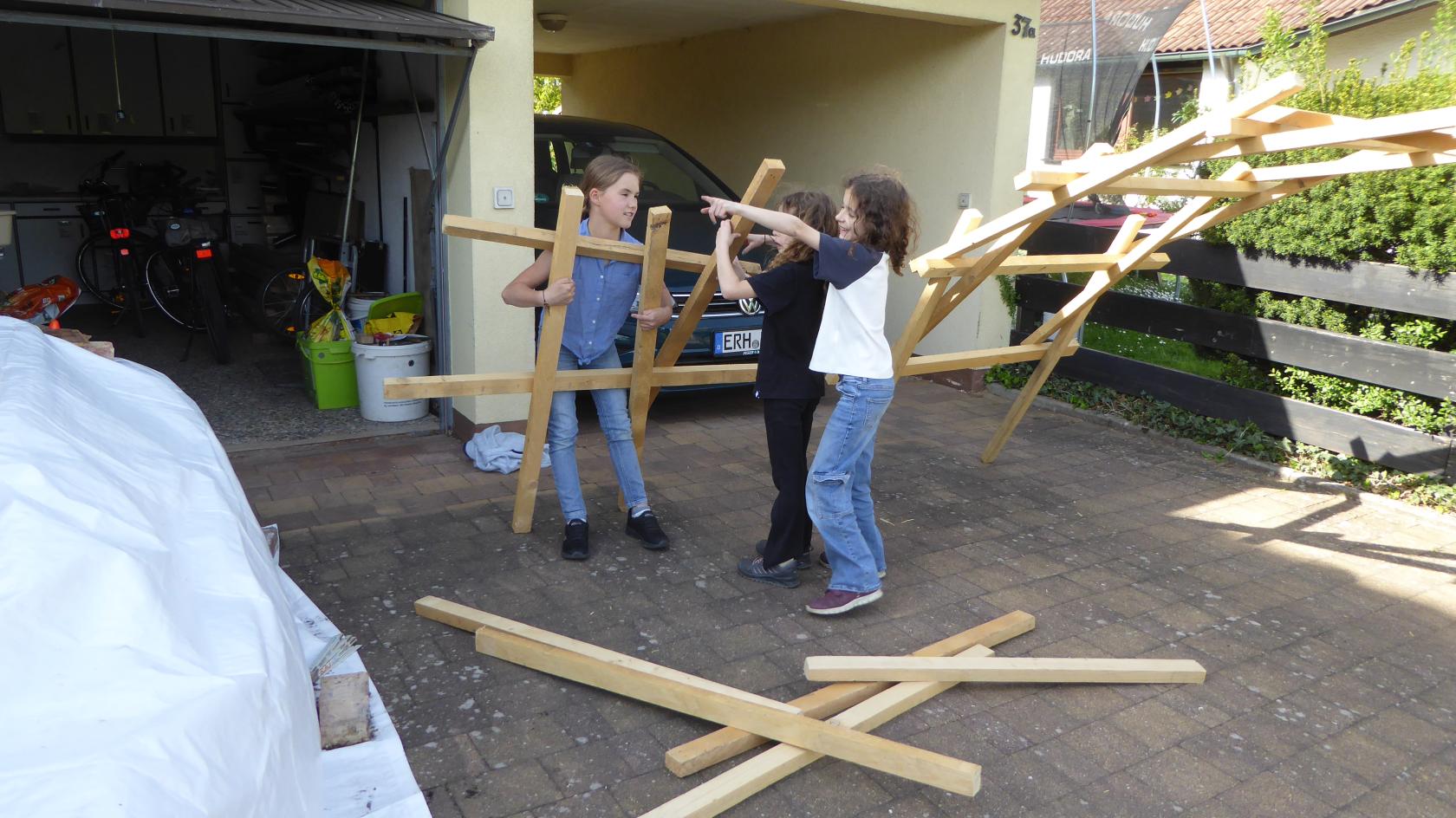 Leonardo-Brücke Doppellatten Jugend Forscht 2.JPG