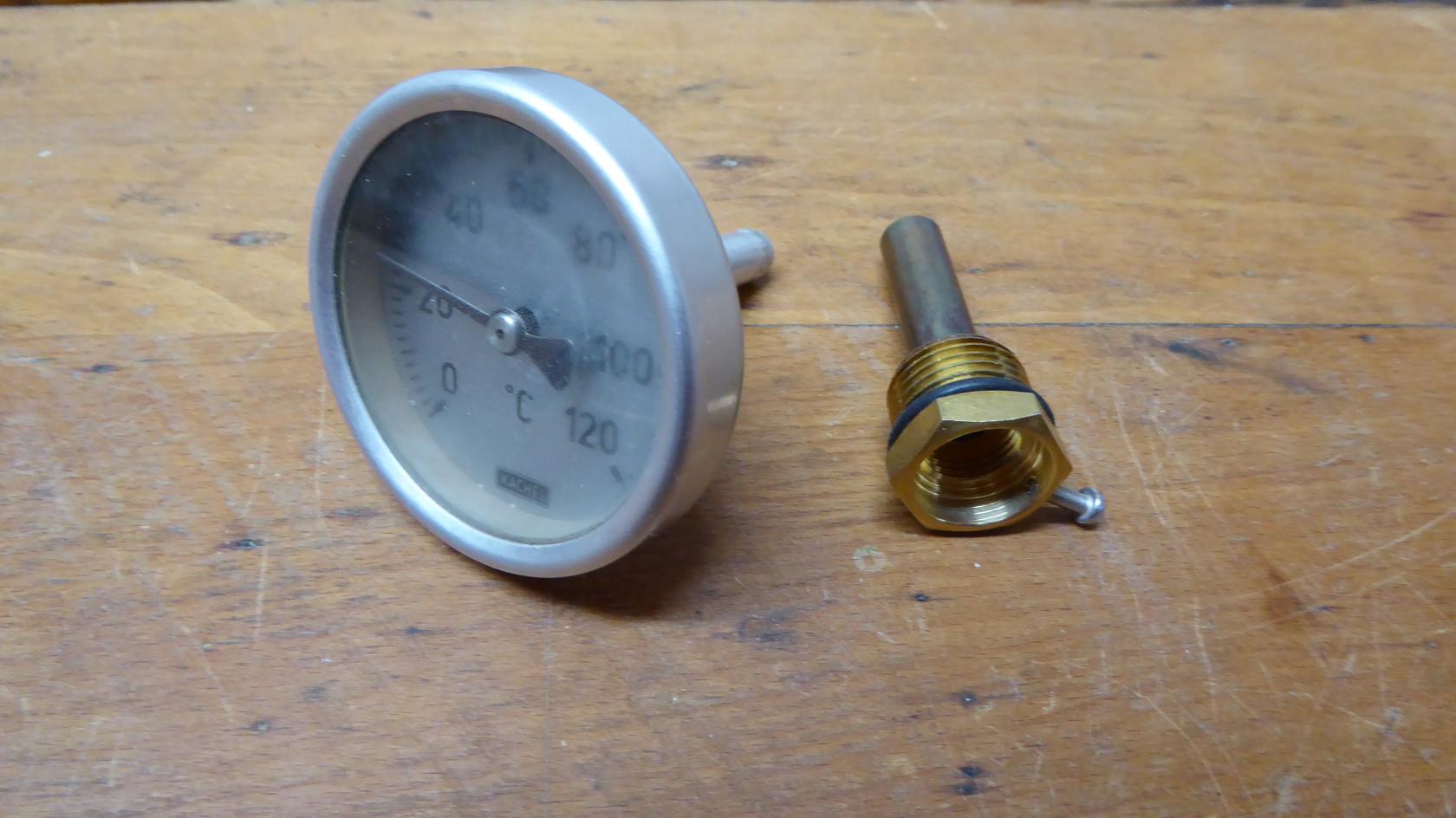 Heizungs-Thermometer mit Tauchhülse.JPG